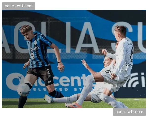 那不勒斯1-2遭亚特兰大逆转,各项赛事遭遇三场不胜 那不勒斯1-2遭亚特兰大逆转,各项赛事遭遇三场不胜